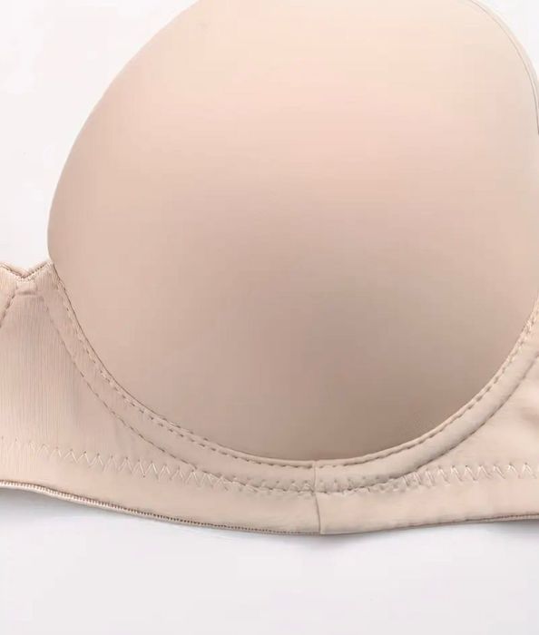 3 Бюстгальтера новий70В