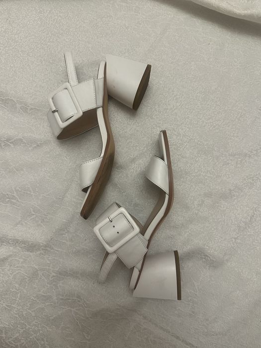 Босоніжки жіночі шкіряні, р.38