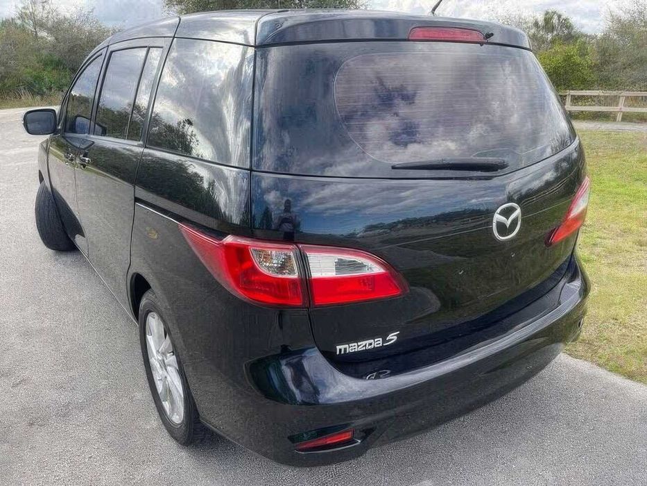 Mazda 5      2014