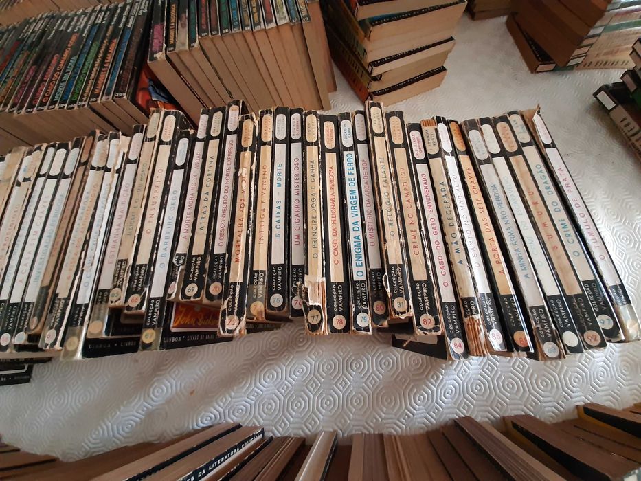 Livros policiais - coleção Vampiro