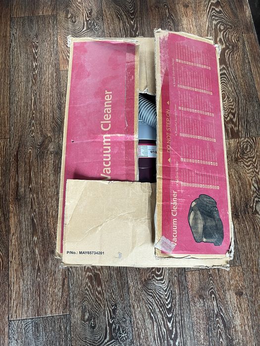 Пилесос lg мез мішковий в хорошому стані