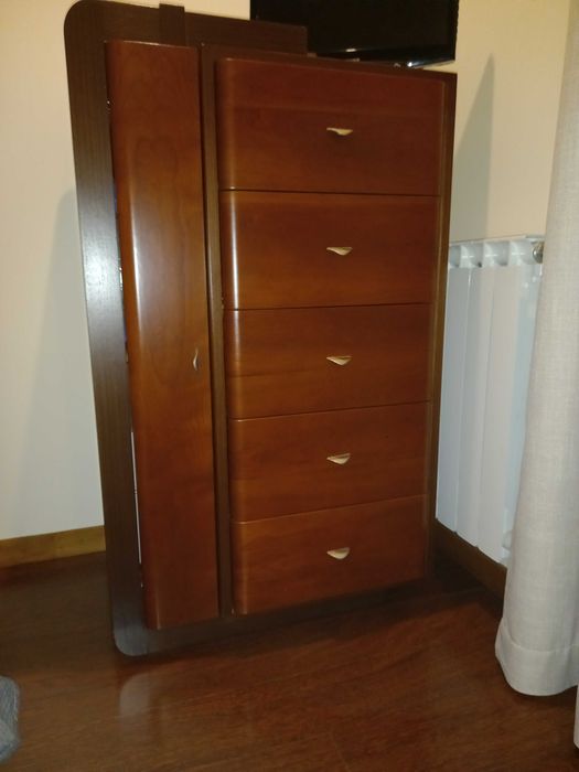 Mobilia de quarto como nova
