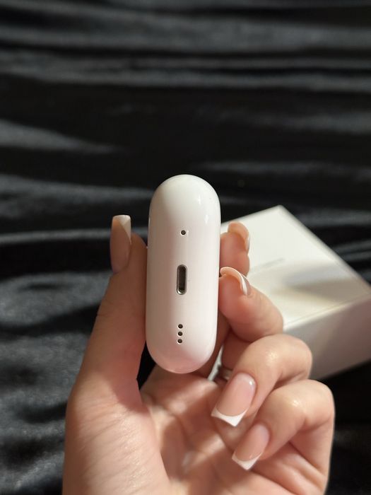 Кейс AirPods Pro (2nd generation)