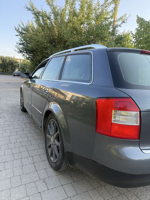Продам Ауді а4б6 2003  на автоматі  + Quattro