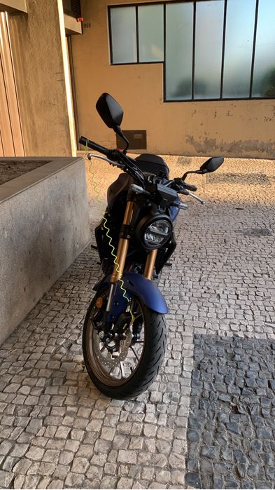 Mota Honda CBR 300