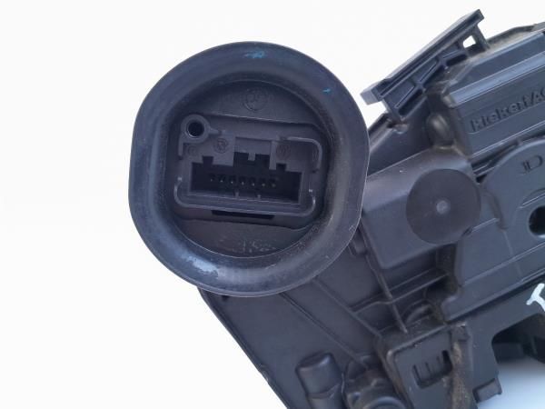 Fechadura / fecho porta trás esquerdo VOLKSWAGEN Golf VI (5K1)