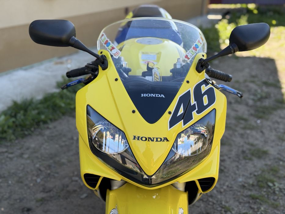 Honda CBR600 f4i 2005 Valentino Rossi