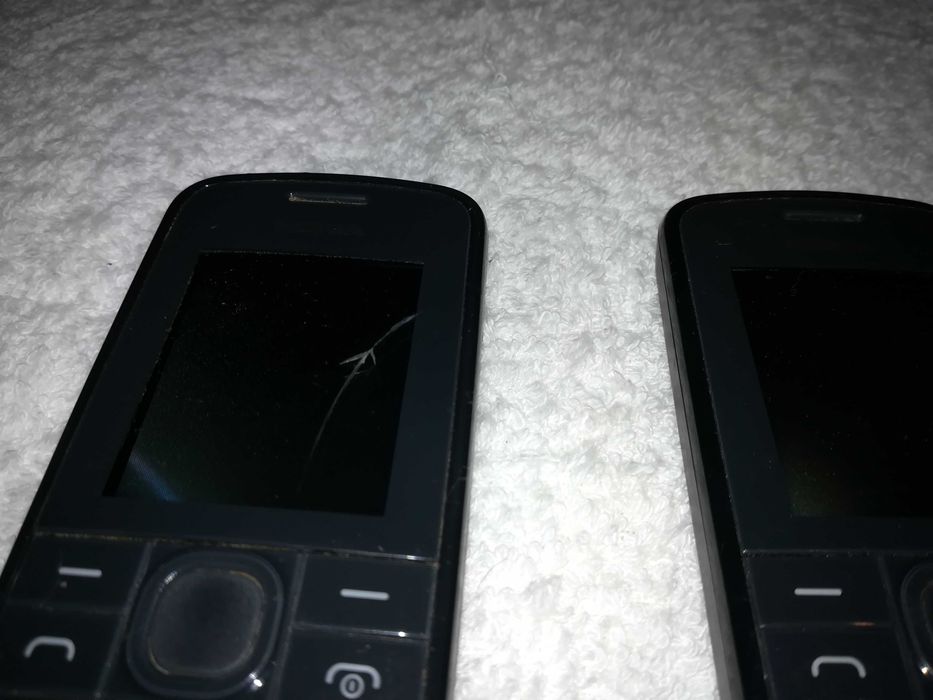 nokia 113 vodafone (2 telemóveis) ler descrição