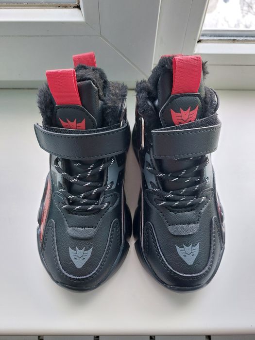 Дитячі зимові черевики