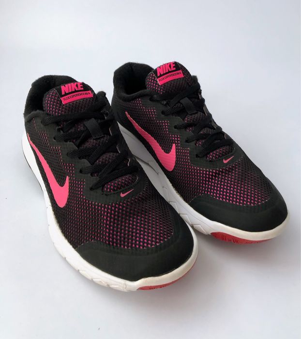 Кросівки жіночі Nike Flex Experience 4 р.40