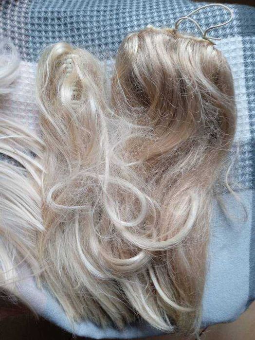 Peruka nieużywana jasny blond elegancka treski zestaw.Okazja.