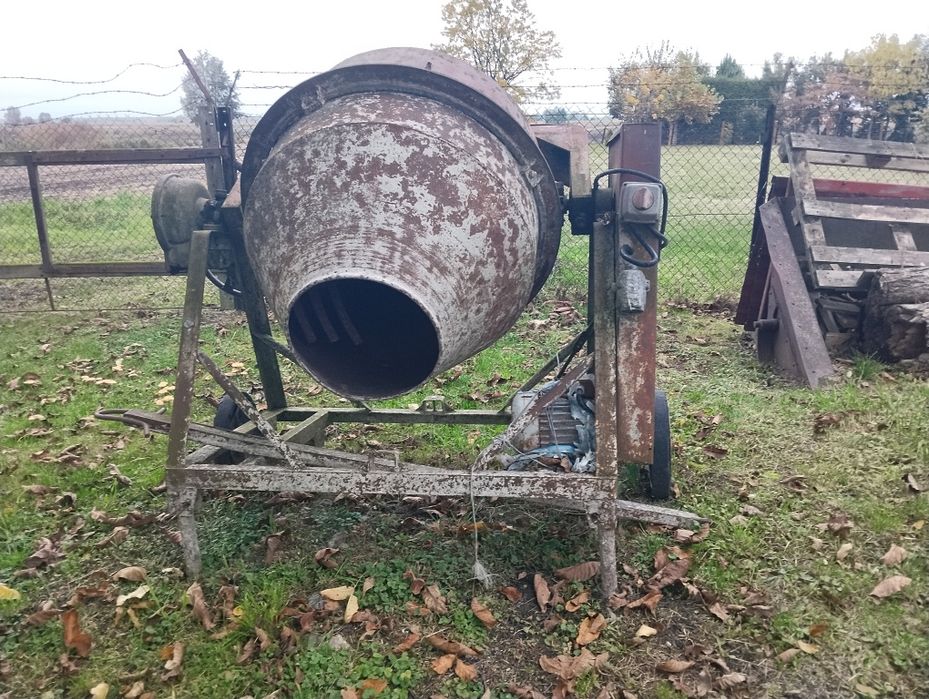 Betoniarka 350 l.