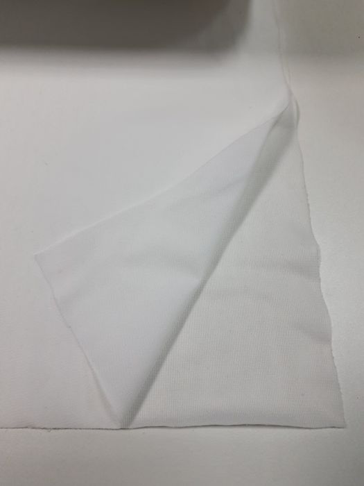 Tkanina biała cieńsza z elastanem szer.170 cm.