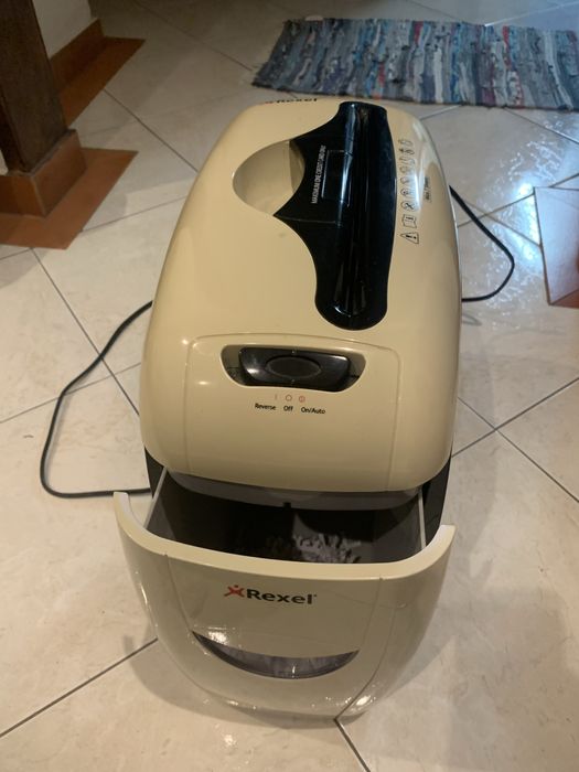 Destruidor de papel rexel