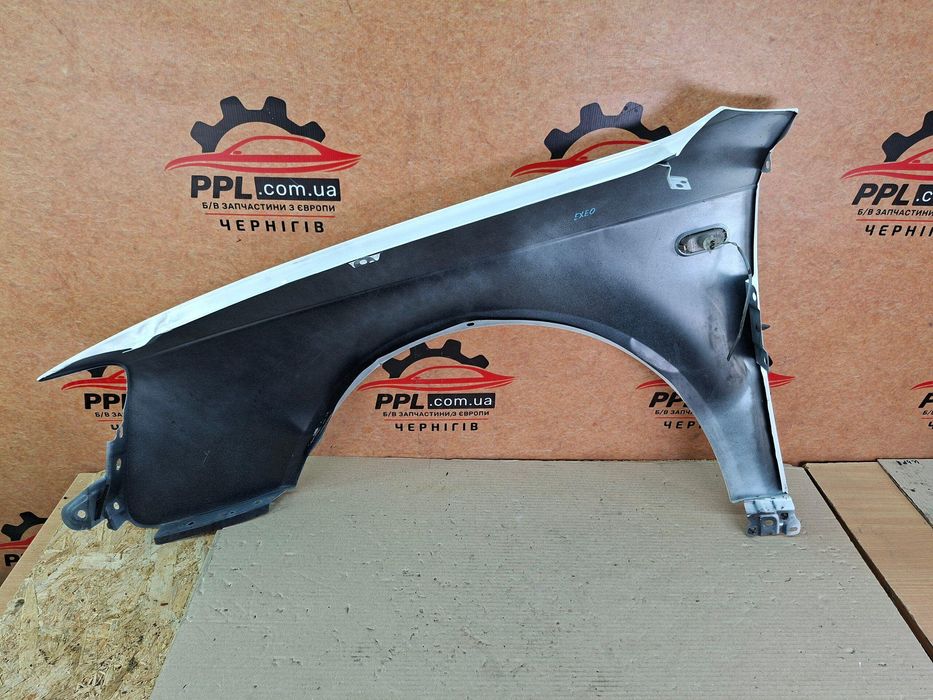 Seat Exeo 2008-2013 Крыло переднее правое поворотник 6L0949117A