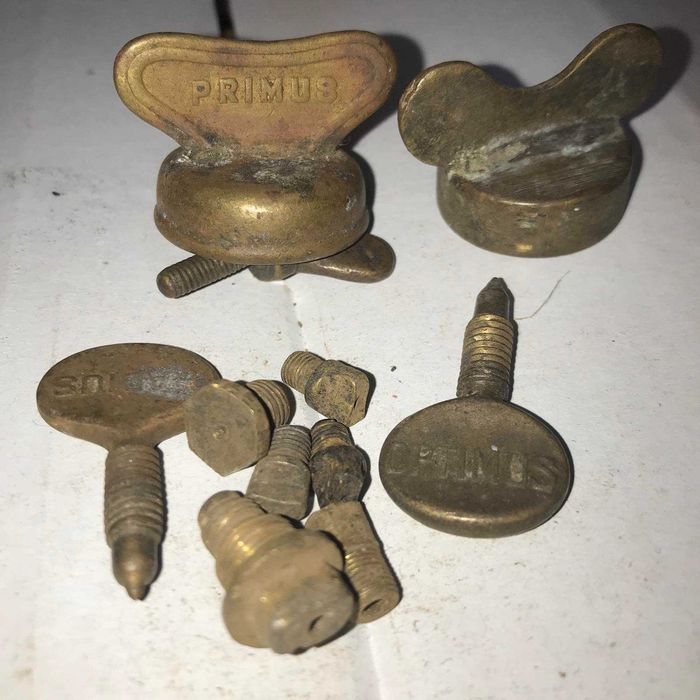 Набір жиклерів та голок до карбюратора та до іншіх паливних систем