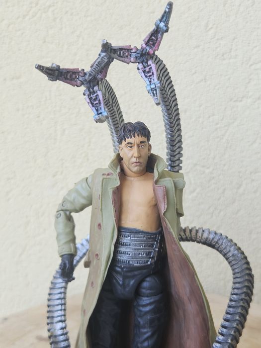 Spider-Man 2 Doc Ock Tentacle Action Figure 2004 – Missing Arm