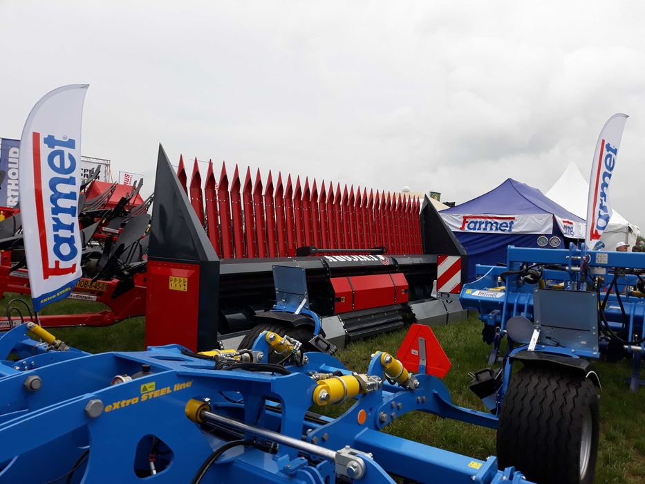 Жатка для соняшника UNICORN. Жатка для  подсолнечника ЖСН-6\7,4\9,1