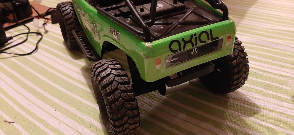 RC Axial scx10 1.10th 4wd