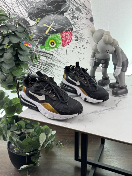 Кросівки Nike Air Max 270 React 38 розмір Е10975