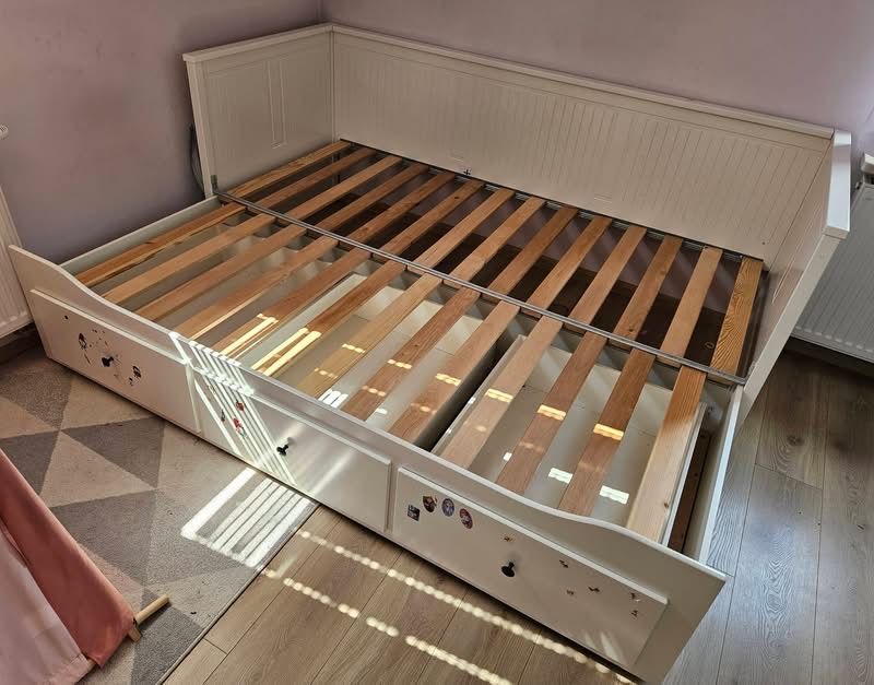 Łóżko Ikea Hemnes  rozkładane