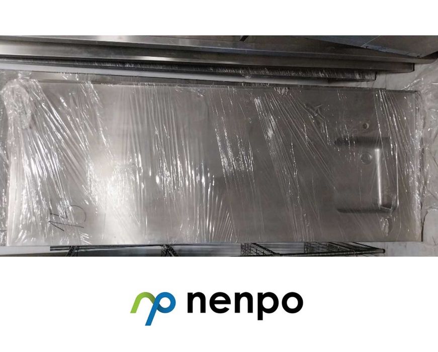 Blat ze stali nierdzewnej 204x80x20 cm ze zlewem z prawej strony