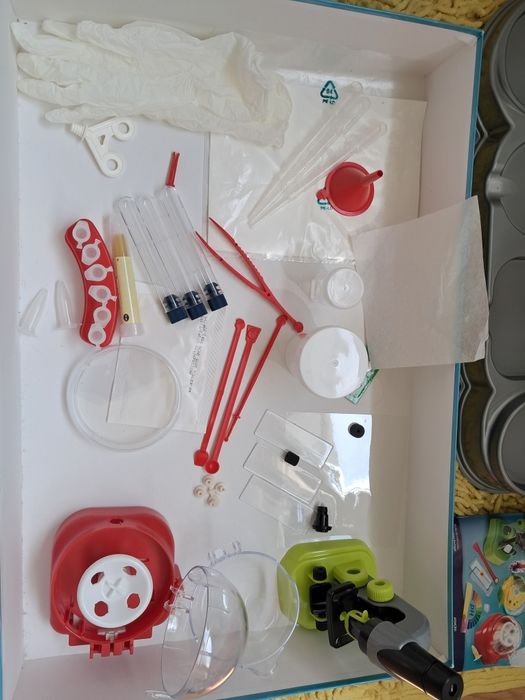 Clementoni Laboratório de Biologia