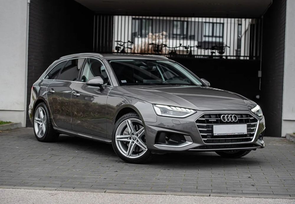 Audi A4 Avant 2.0T 245KM 4x4 Skóra Navi VC Tempomat ACC Full LED Parktronic