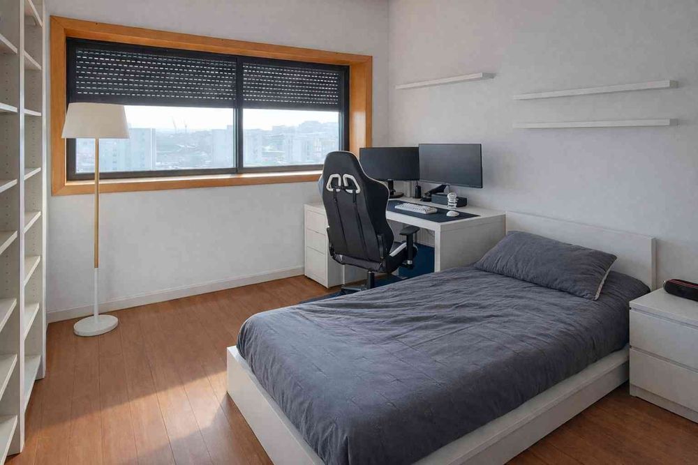 Apartamento T3 com box garagem em Cidade da Maia