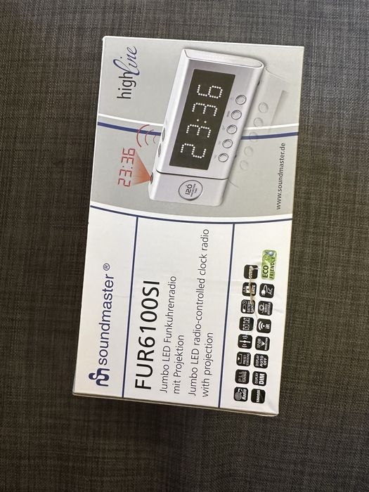 Soundmaster Radio Alarm Clock with Projector64409204130945122