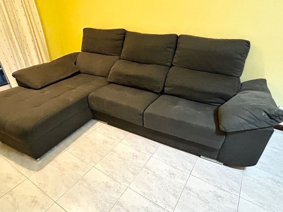 Sofá tamanho Família retrátil