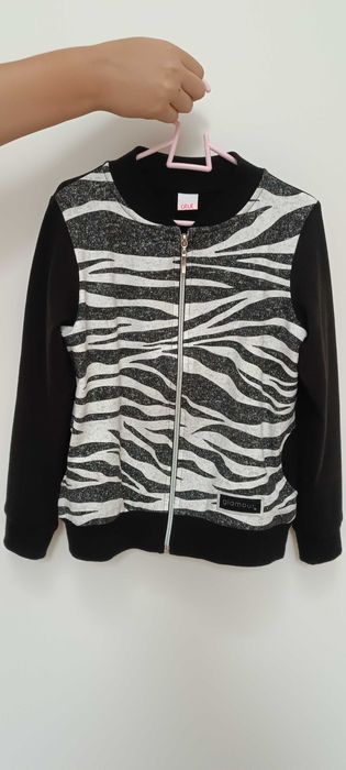 Rozpinana bluza dziewczęca rozmiar 134 wzór zebra