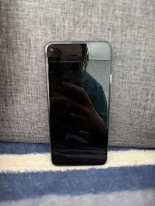 Продам Google pixel 4a