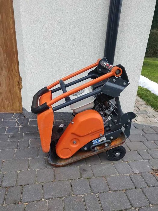 Zagęszczarka Belle 82kg Honda