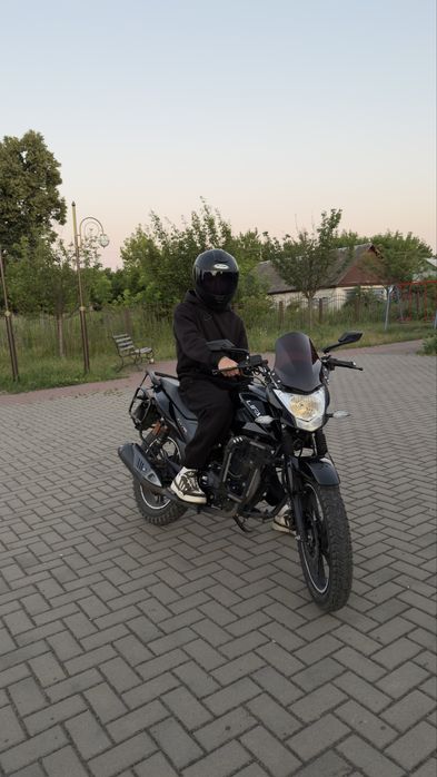 Мотоцикл Lifan cityr 200