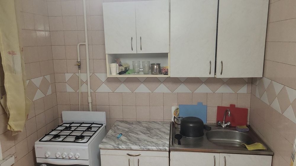 Продам 1комнатную квартиру вул . Йорданській