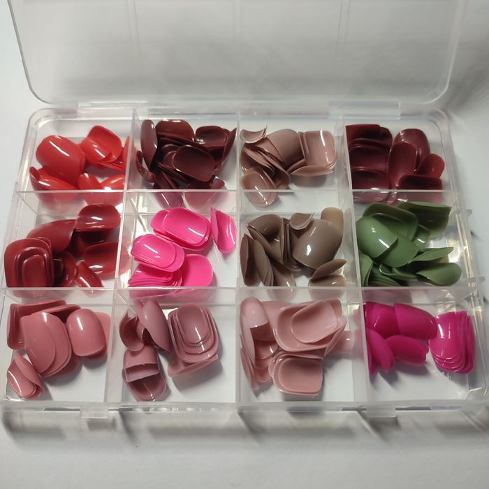 Накладні нігті набори