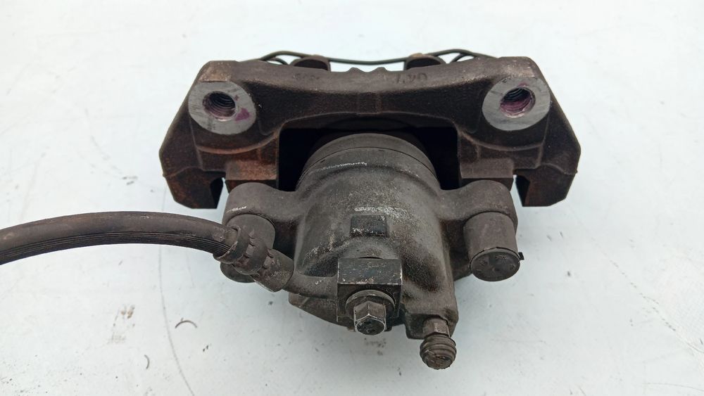 Pinça travão / maxila de travão frente esquerda OPEL Astra K