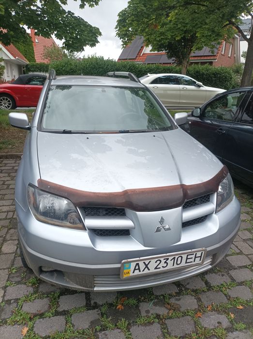 Mitsubishi outlander 2003 4*4 газ+бензин