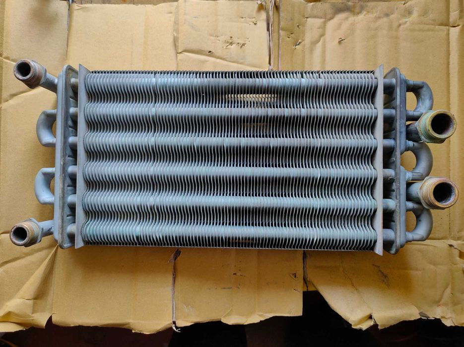 Теплообмінник бітермічний ECCA CALORA 24