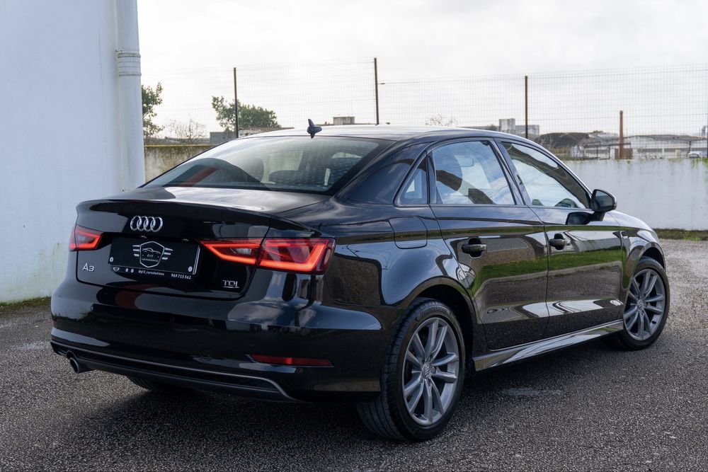 Audi A3 Limousine 1.6 TDI S-Line (desde 230€/mês financiamento)