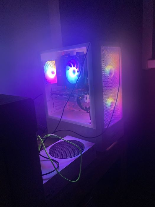 Komputer Gamingowy Ryzen7/Gtx 1070 8gb/16gb ram
