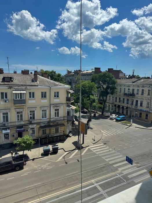 Продам кімнату в комуні на вул. Новосельського / Тираспільська (3-348-987)