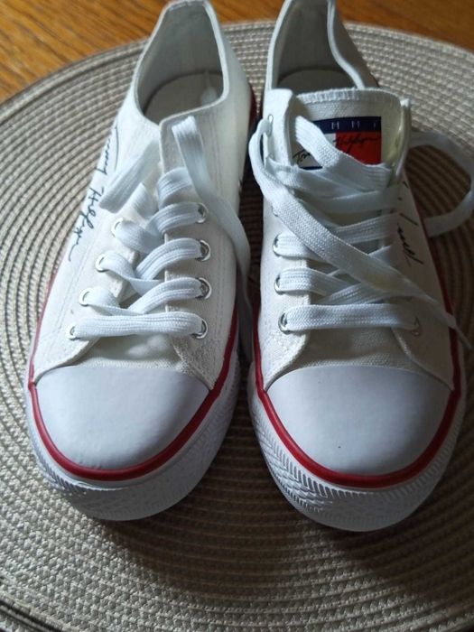 tenisówki trampki Tommy Hilfiger nowe sneakersy rozmiar 39 40 zmiana ceny