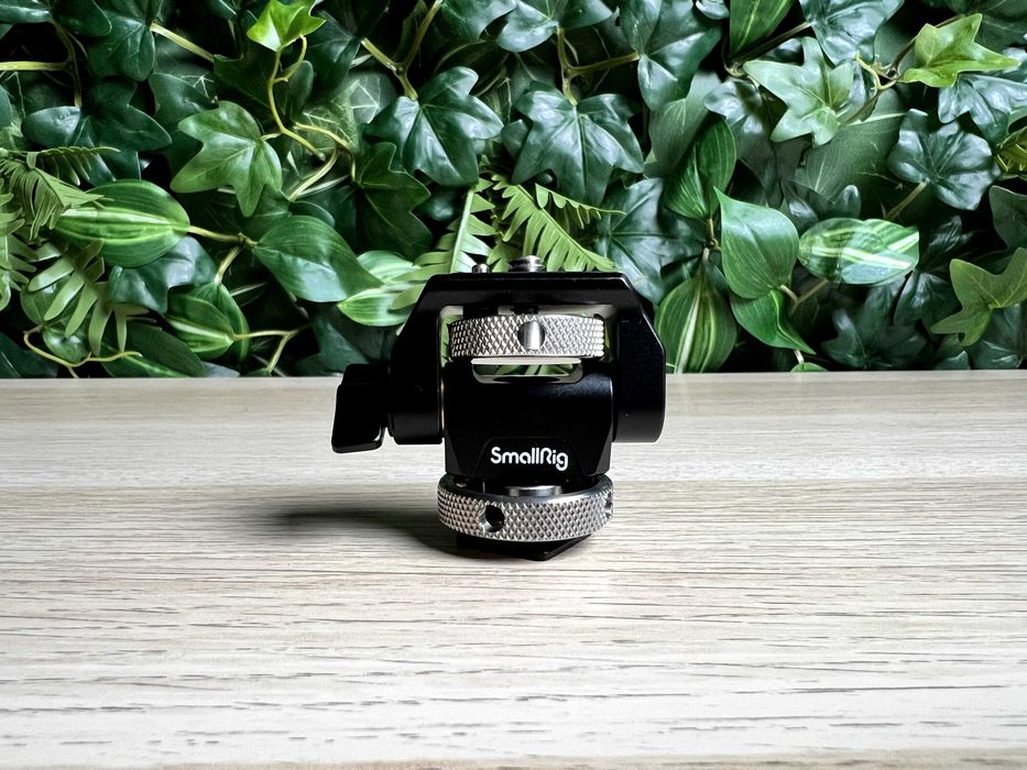 Suporte SmallRig - monitor de camera c/ rotação 360º e inclinação 180º