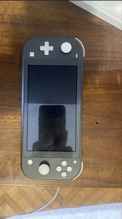 Nintendo Switch Lite Cinza + Capa de Proteção