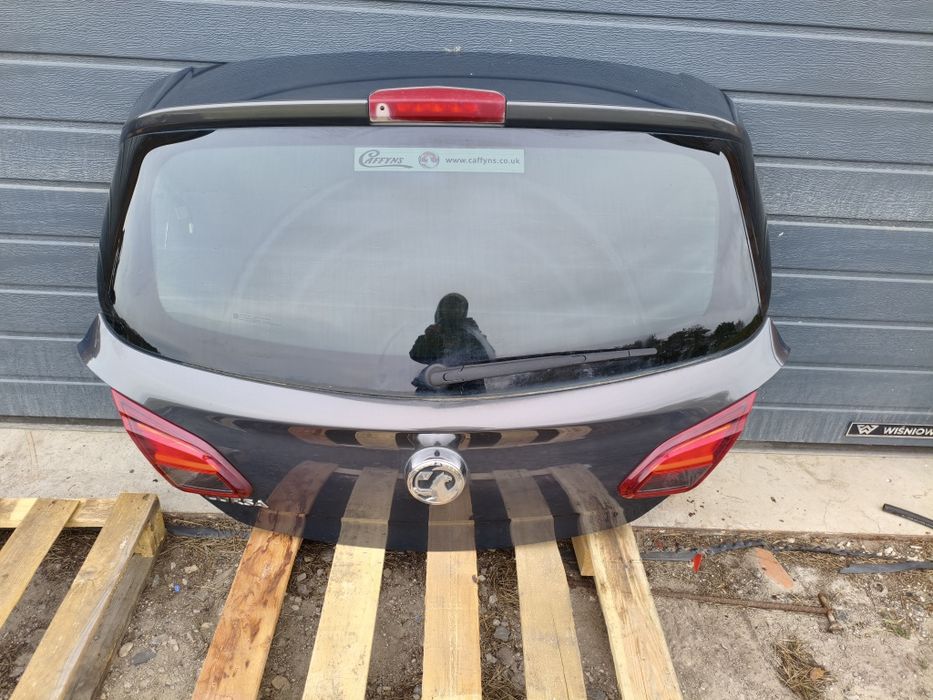 Opel Corsa E 5D Klapa bagażnika Z190