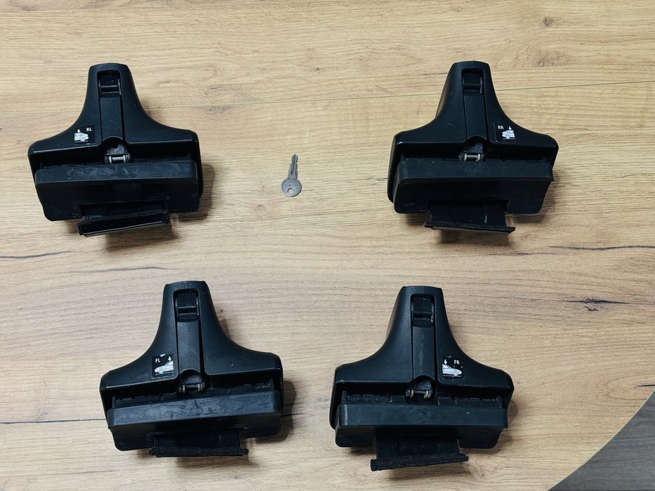 Thule Rapid System 754 + Kit 1669 – komplet, 2 zamki