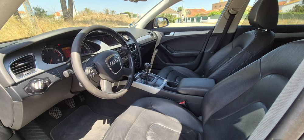 Audi A4 Avant 2.0TDi 143cv de 2011 NACIONAL