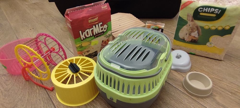 Klatka dla chomika z  dodatkami